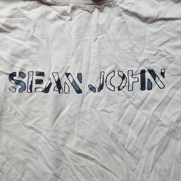 Sean John Other - Vintage Sean John with flaws